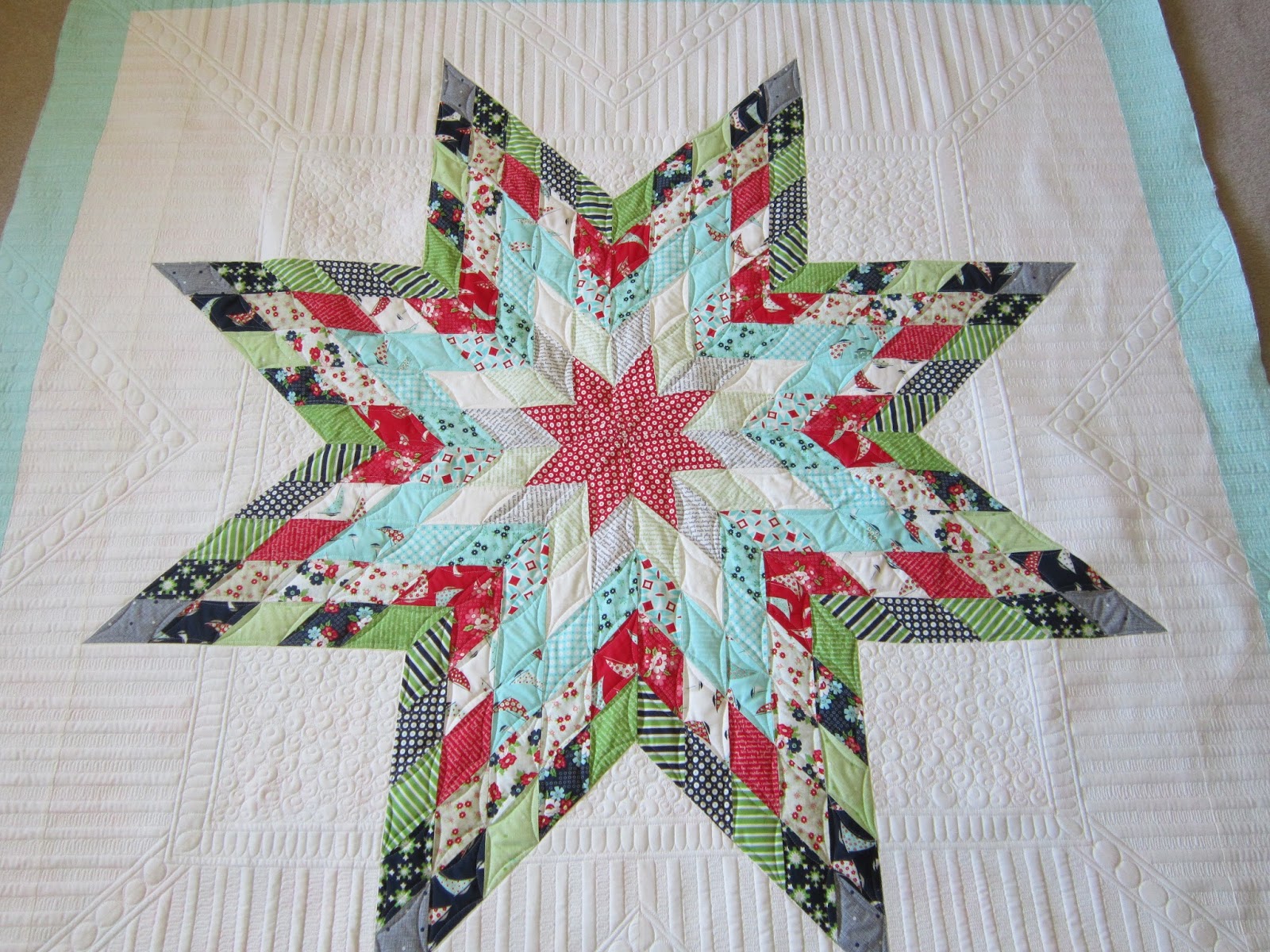 Quilting Is My Bliss: Lonestar Quilt One of My Own