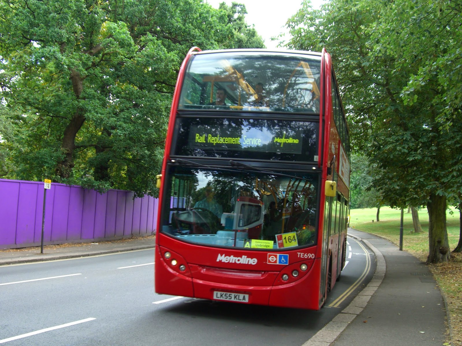 London Connected Metropolitan Line Rail Replacement