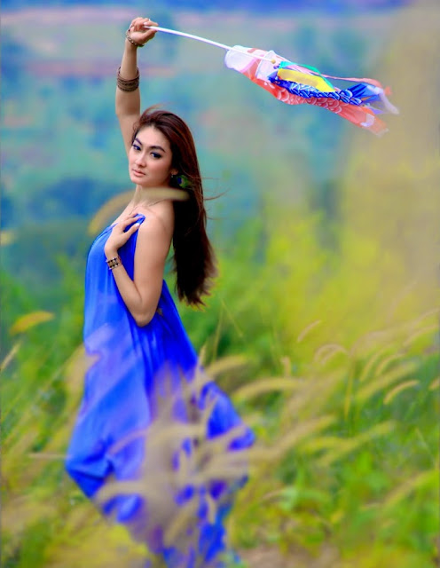 Kumpulan Foto Rhere Model IGO di Majalah Dewasa