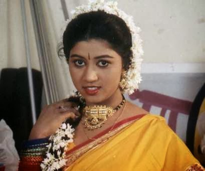 Hunting Actress: Devika hot mallu masala movie actress photos