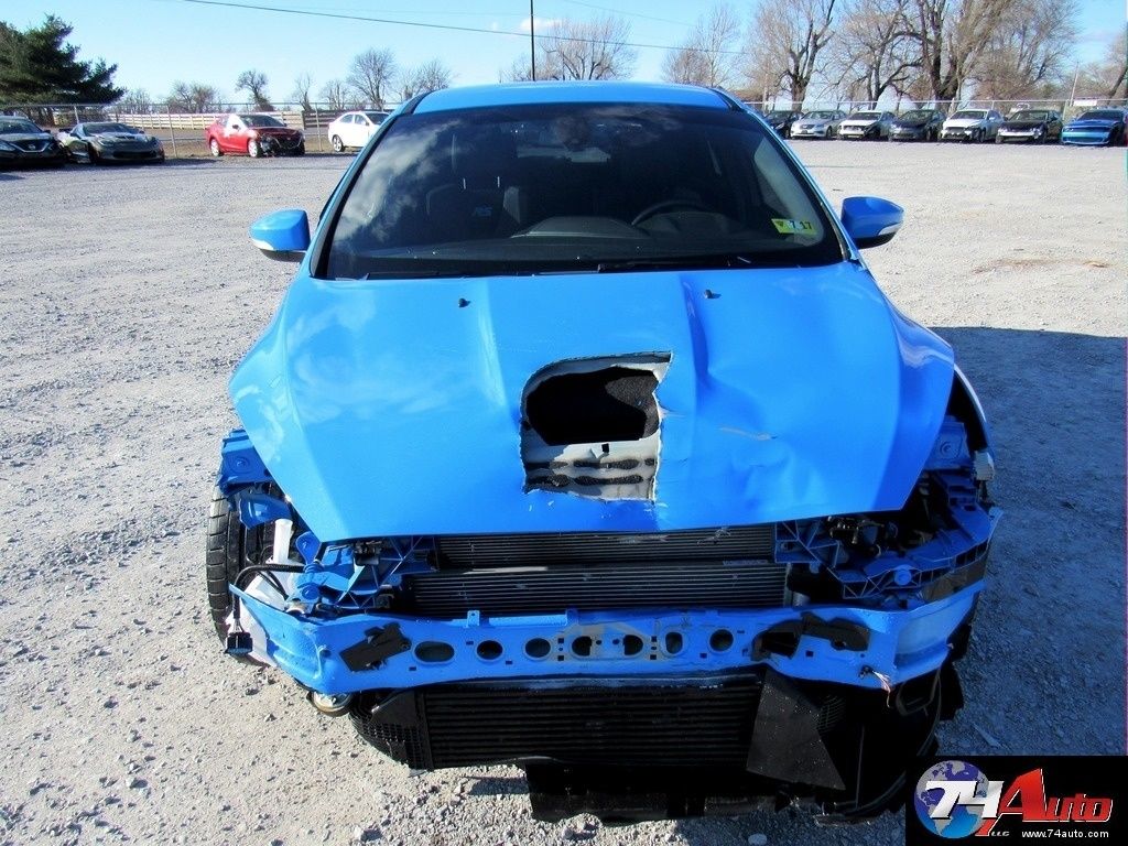 Wrecked Ford Focus RS With A Salvage Title Is Surprisingly Costly