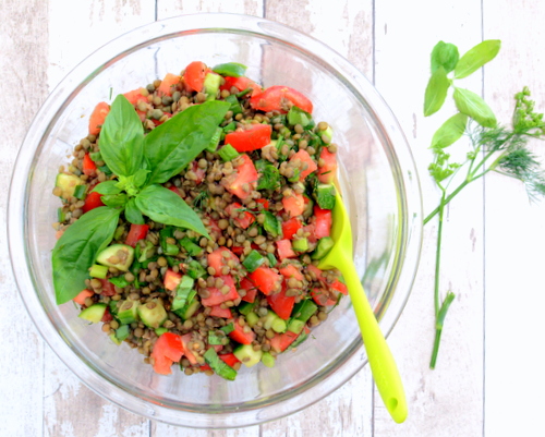 Lentil Salad with Tomatoes, Dill & Basil, another healthy summer salad ♥ AVeggieVenture.com. Great for Meal Prep. Weight Watchers Friendly. Low Fat. Low Carb. Vegan.