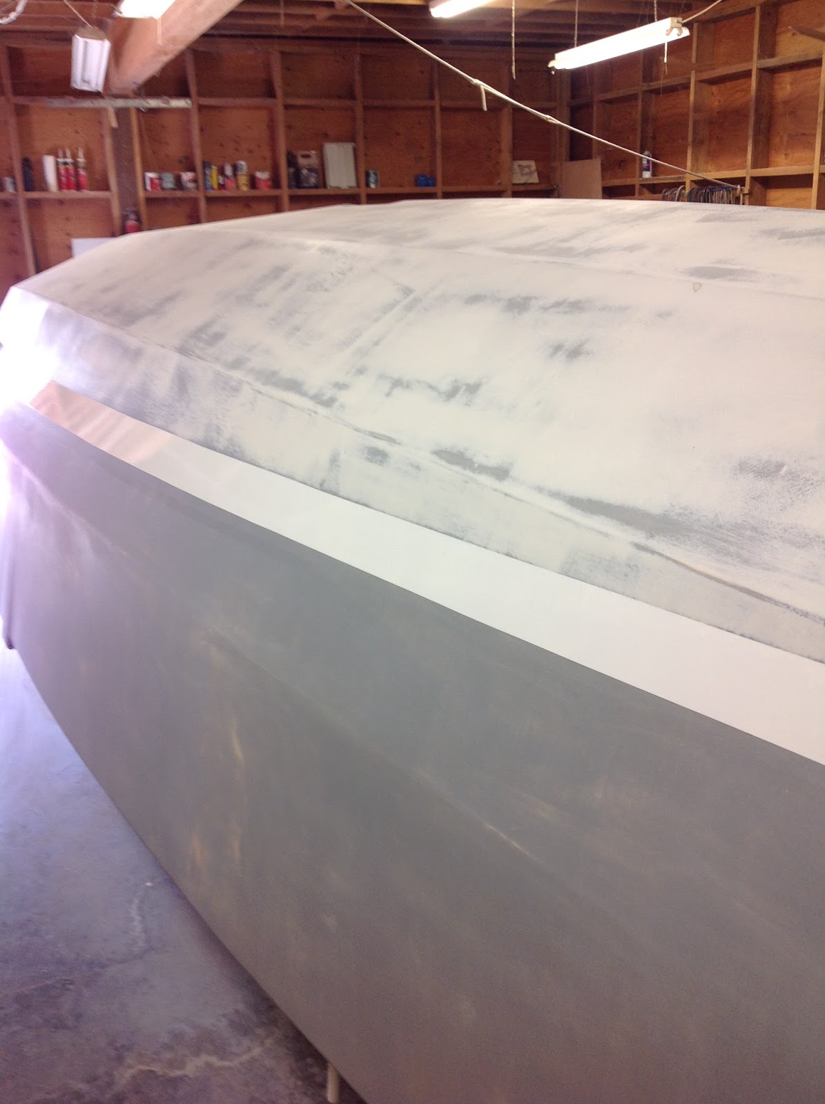 Dean's Shilshole 27 Boot top stripe and bottom paint...