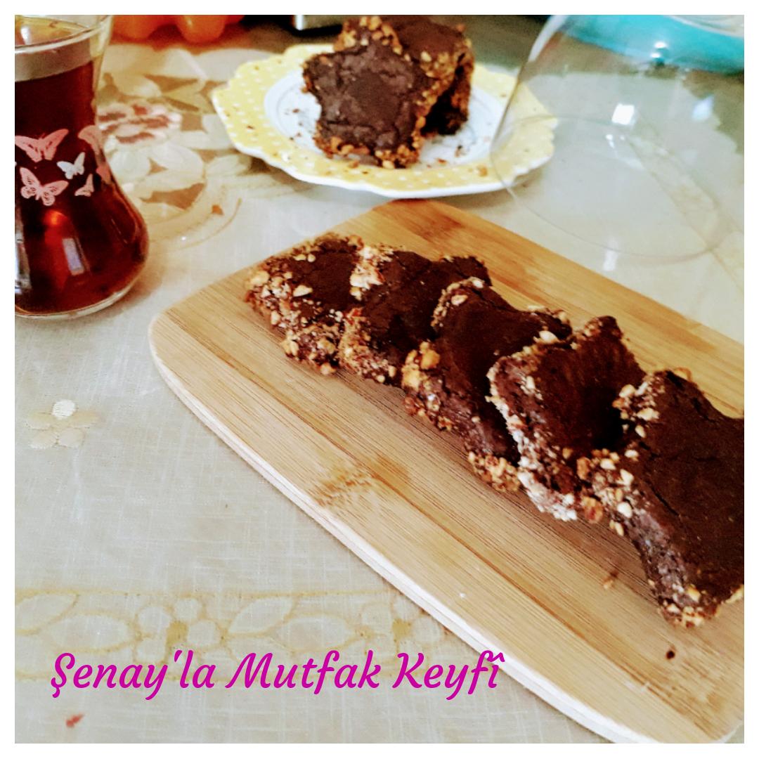 Karamelli Yer Fıstıklı Kurabiye Tarifi Karamelli Yer Fıstıklı Kurabiye Tarifi