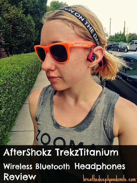 aftershokz-trektitanium-wireless-bluetooth-headphones-runner