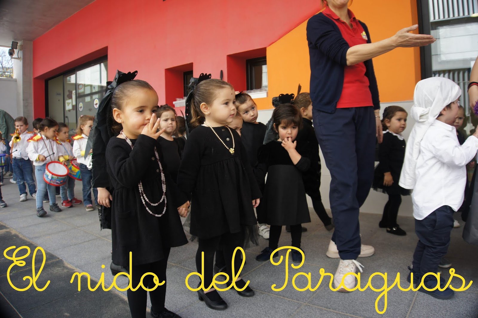 El Nido Paraguas: Santa