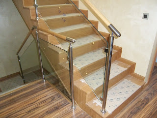 NORBEL CARPINTERIA METÄLICA Y ACERO INOXIDABLE: BARANDILLA DE INOX