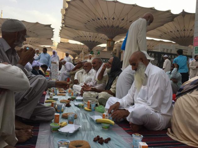 Indahnya Ramadhan Di Masjid Nabawi