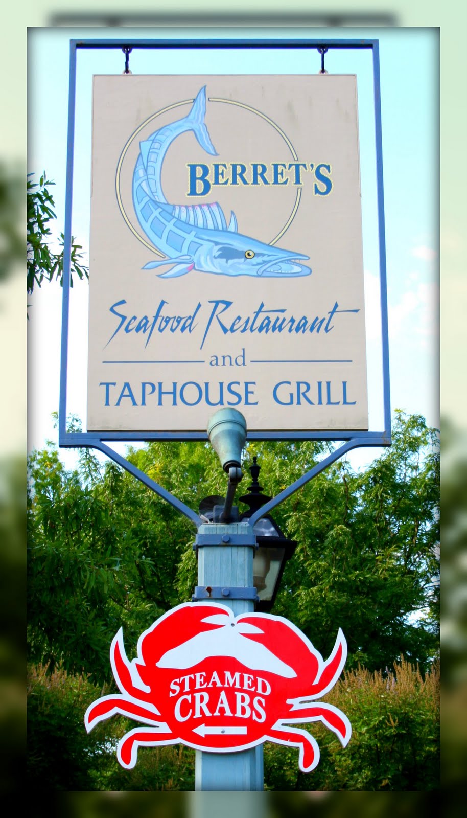 Living In Williamsburg, Virginia Berret's Seafood Restaurant and