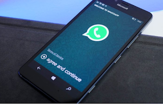Cara mendengarkan pesan audio WhatsApp tanpa earphone, Begini caranya