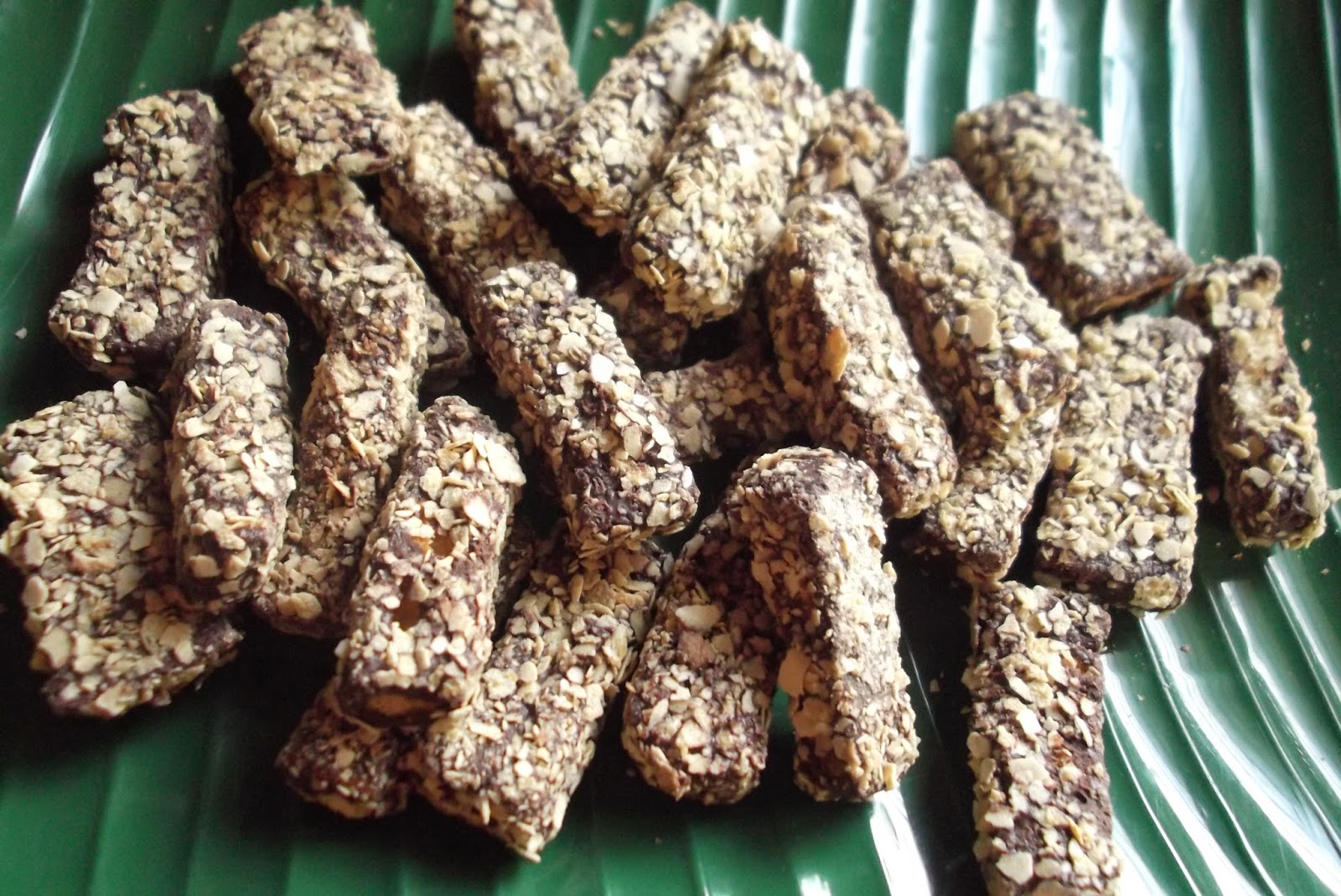 Biskut Jejari Roti Coklat