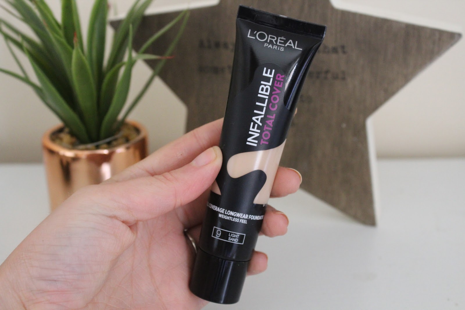 L'Oreal Infallible Total Cover 