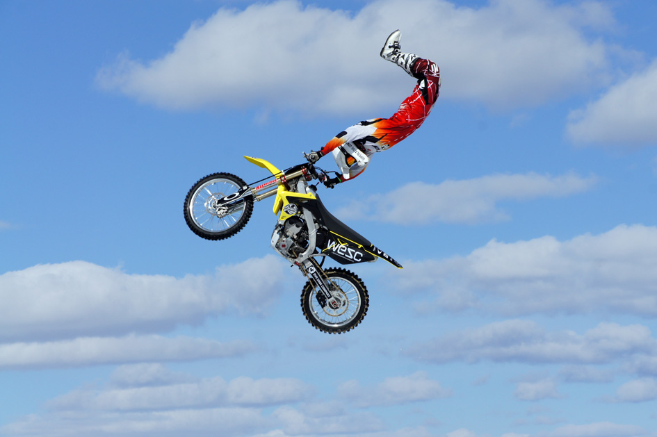 DrDenimJeansmakers Day 62 Motocross jumping in the snow