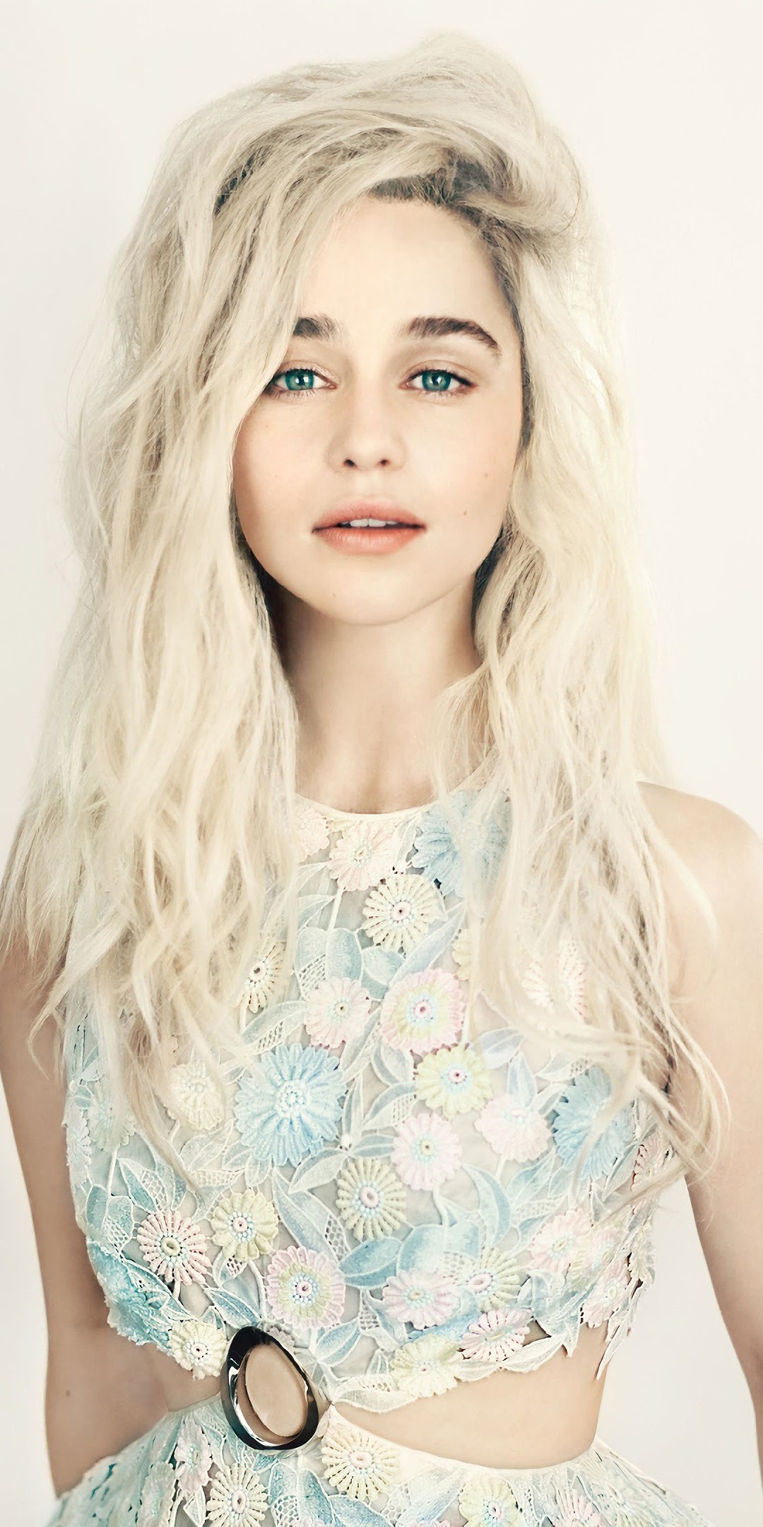 Emilia Clarke Blonde 4k Wallpaper 170