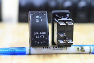 4x4 Thai King Option: Off-Road Light Switch และ Winch Power Switch