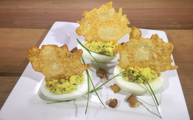 Spicy Curry Flavored Deviled Eggs
