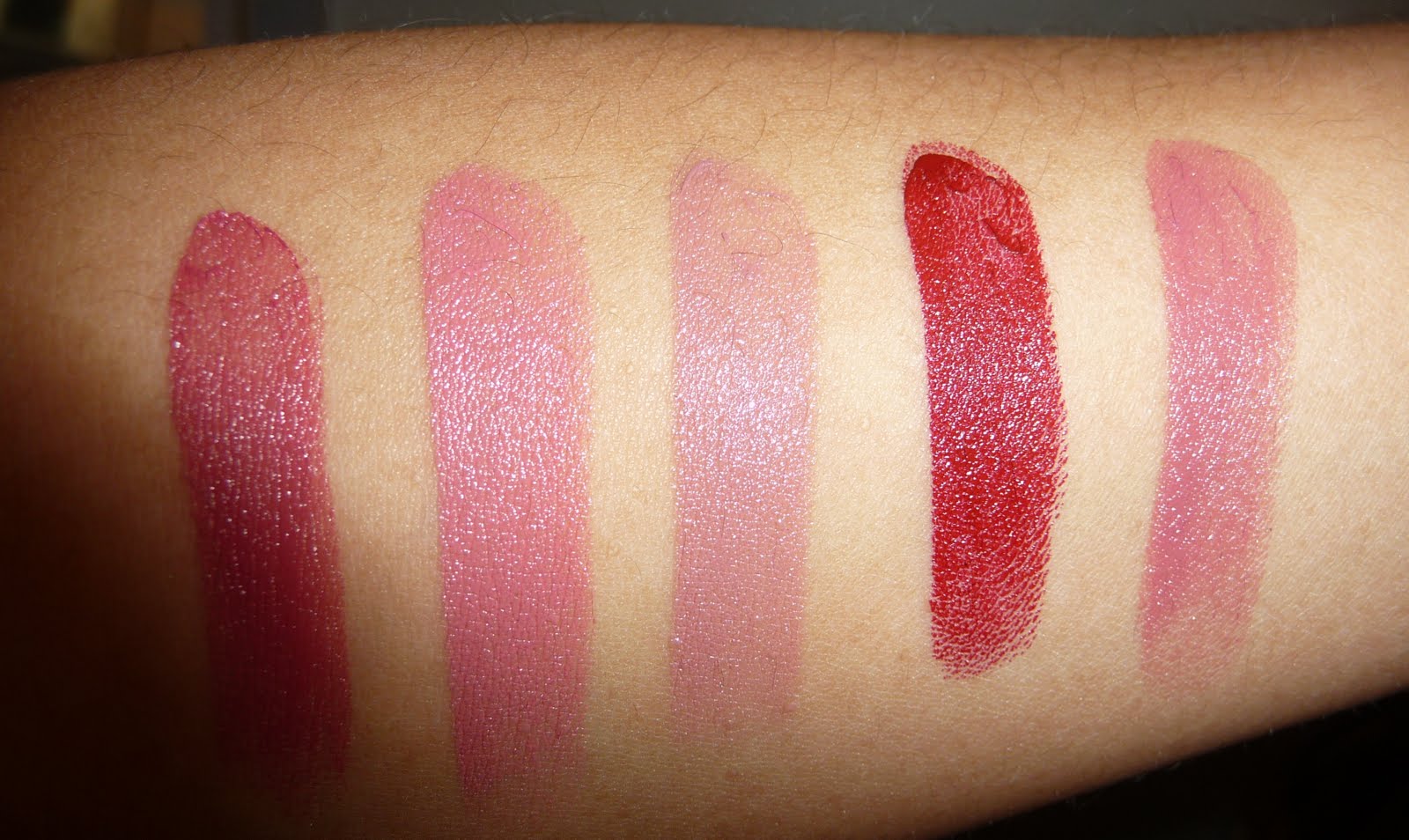blushbaby NYX Round Lipstick Doll, Tea Rose, Thalia, Snow White, B52