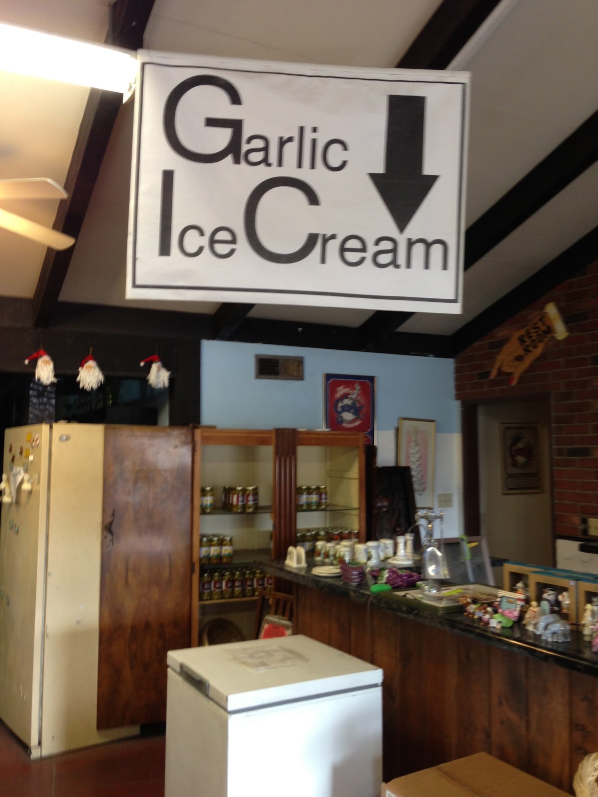 GREAT EATS HAWAII GARLIC SHOPPE GILROY, CA