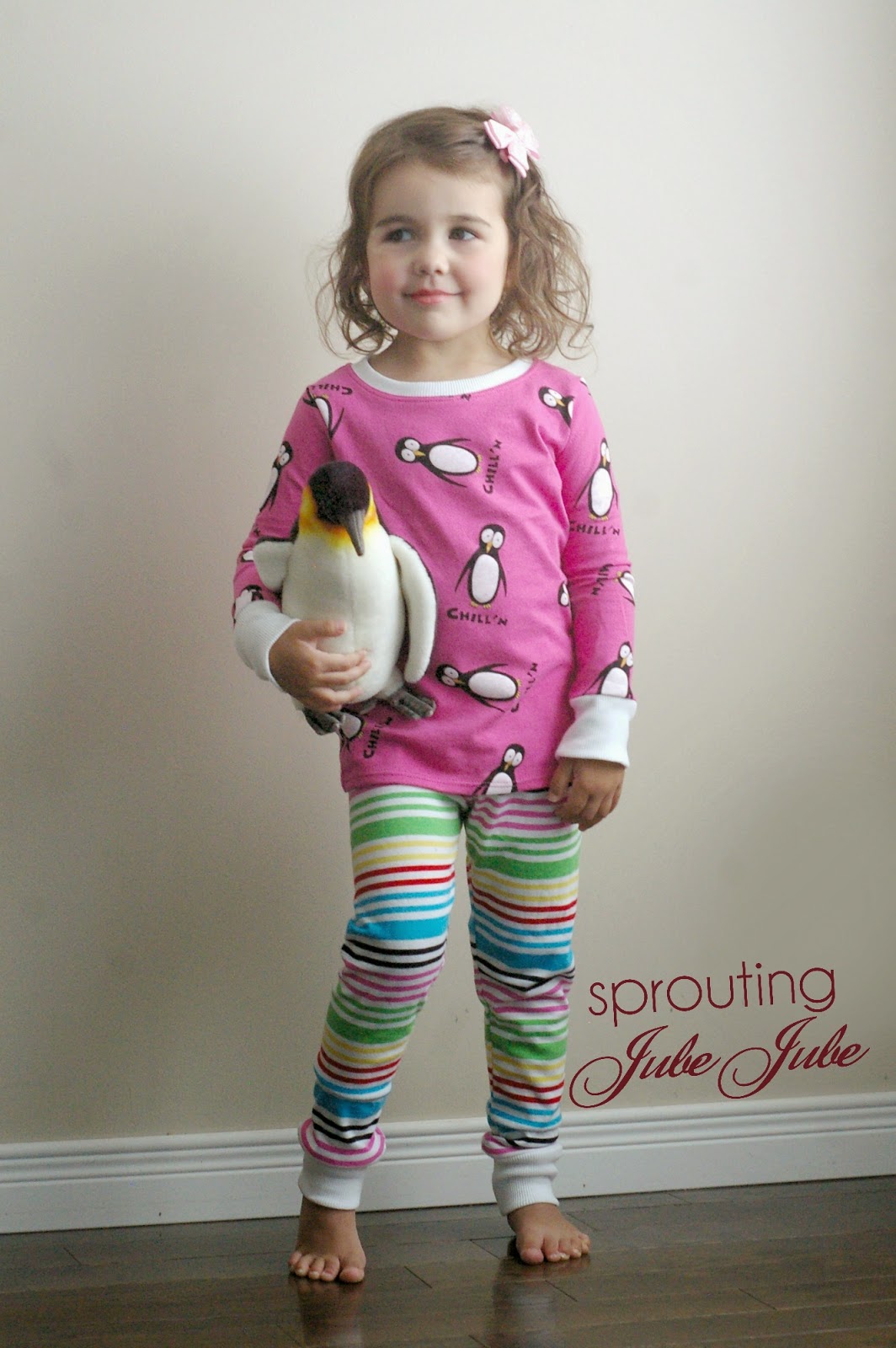 http://sproutingjj.blogspot.ca/2014/09/all-you-need-jammies-heidi-and-finn.html