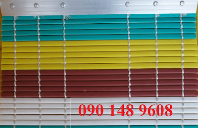 mành nhựa che nắng ngoài trời