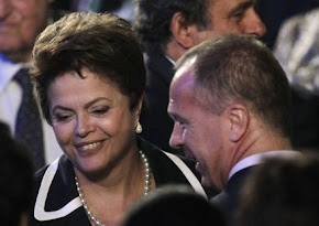 DILMA, O MANO MENEZES DO GOVERNO