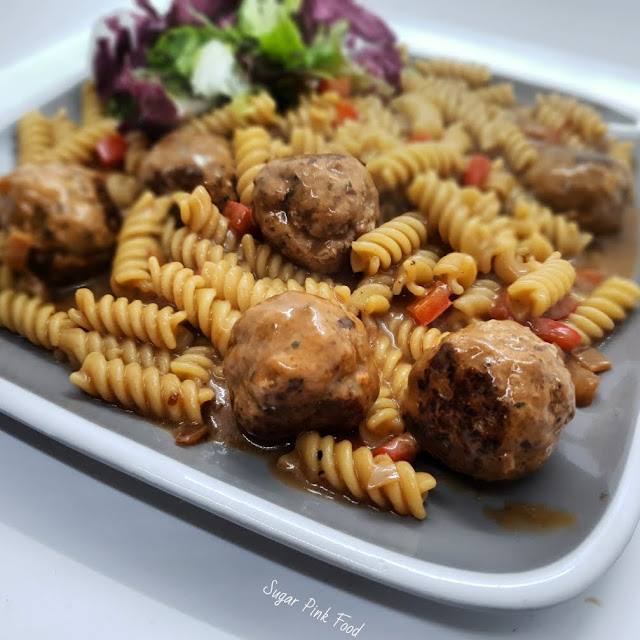 Low Fat Pork Meatballs in Gravy Healthy Recipe Sugar Pink Food