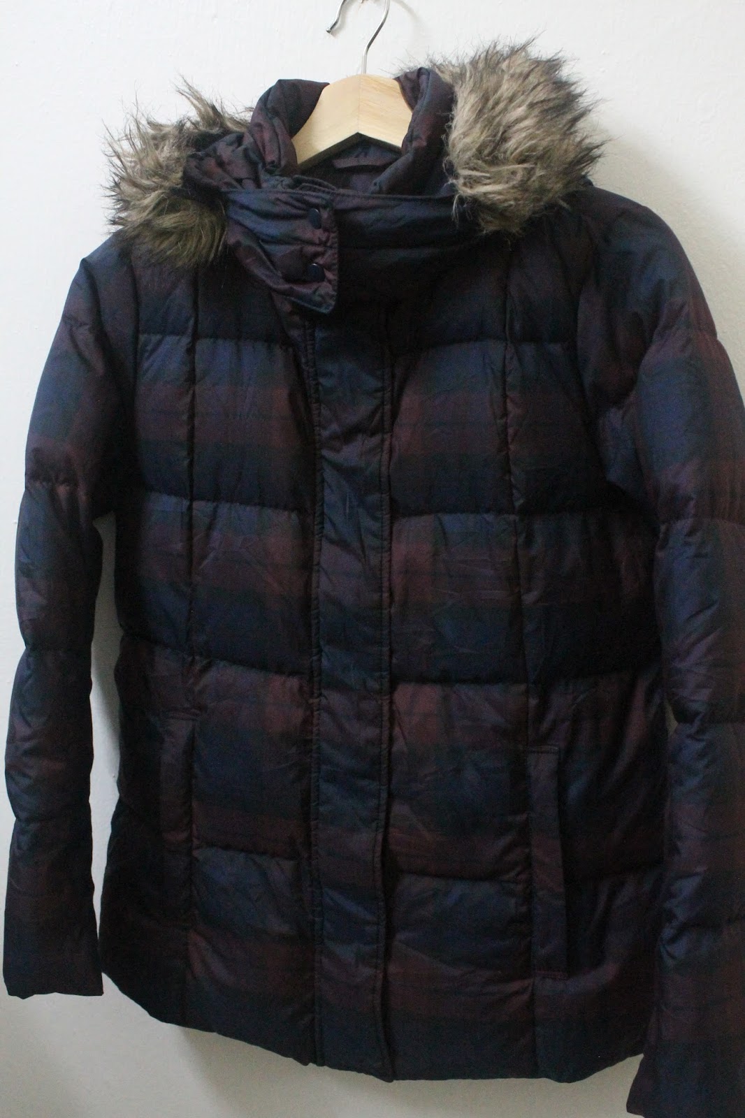 BUNDLEBARANGBAEK: Original UNIQLO Winter Hoodie Jacket ( SOLD OUT )