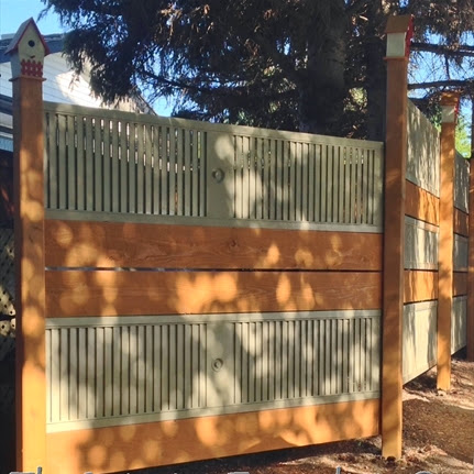 DIY Garden Screen With Repurposed Louvered Doors