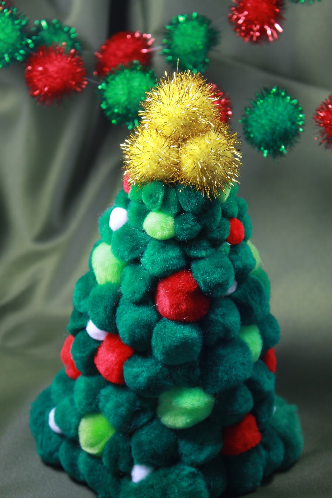 KiKi Love Creations Pom Pom Christmas Tree
