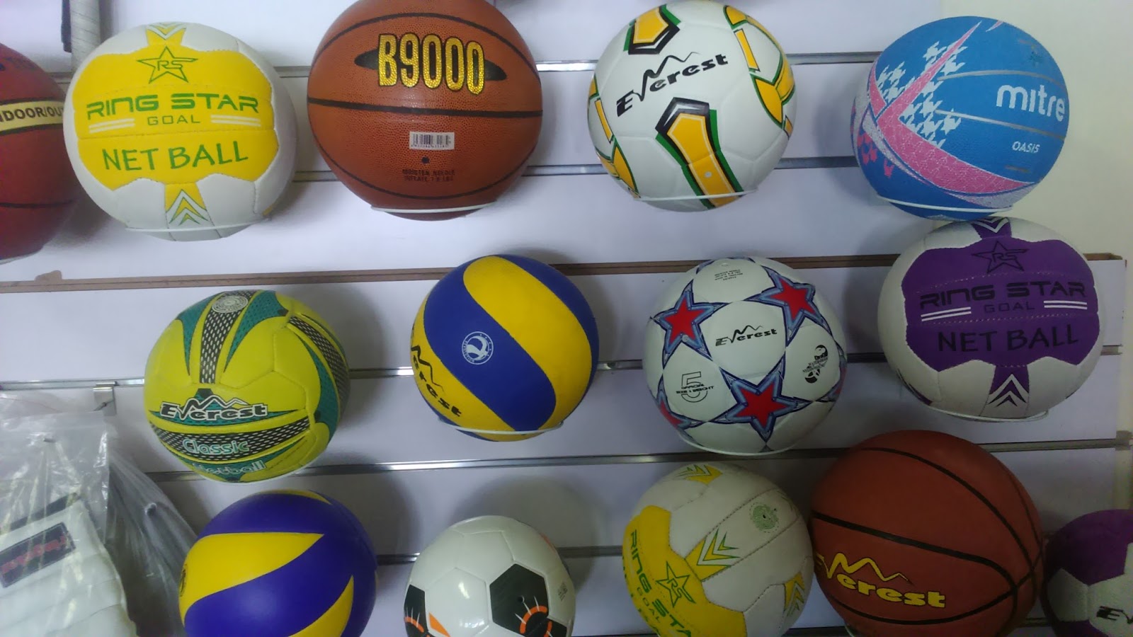 Tradesia Sports Equipment and Kits Wholesalers Soccer Kits , Soccer