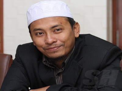 Hasil carian imej untuk Syed Ahmad Fadhli