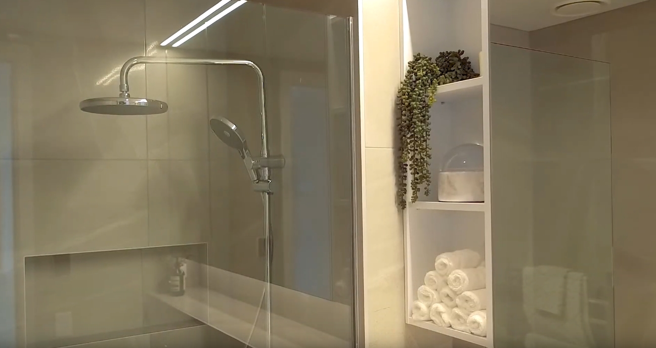 11 Interior Design Photos vs. Tour 250-254 Kepa Road, Horizon, Mission Bay Luxury Condo