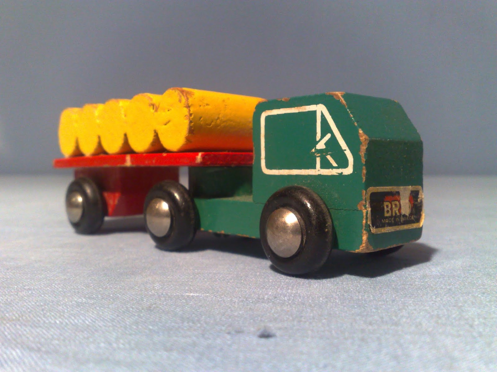 TOM's TECH TOYS BRIO TOYS SWEDEN