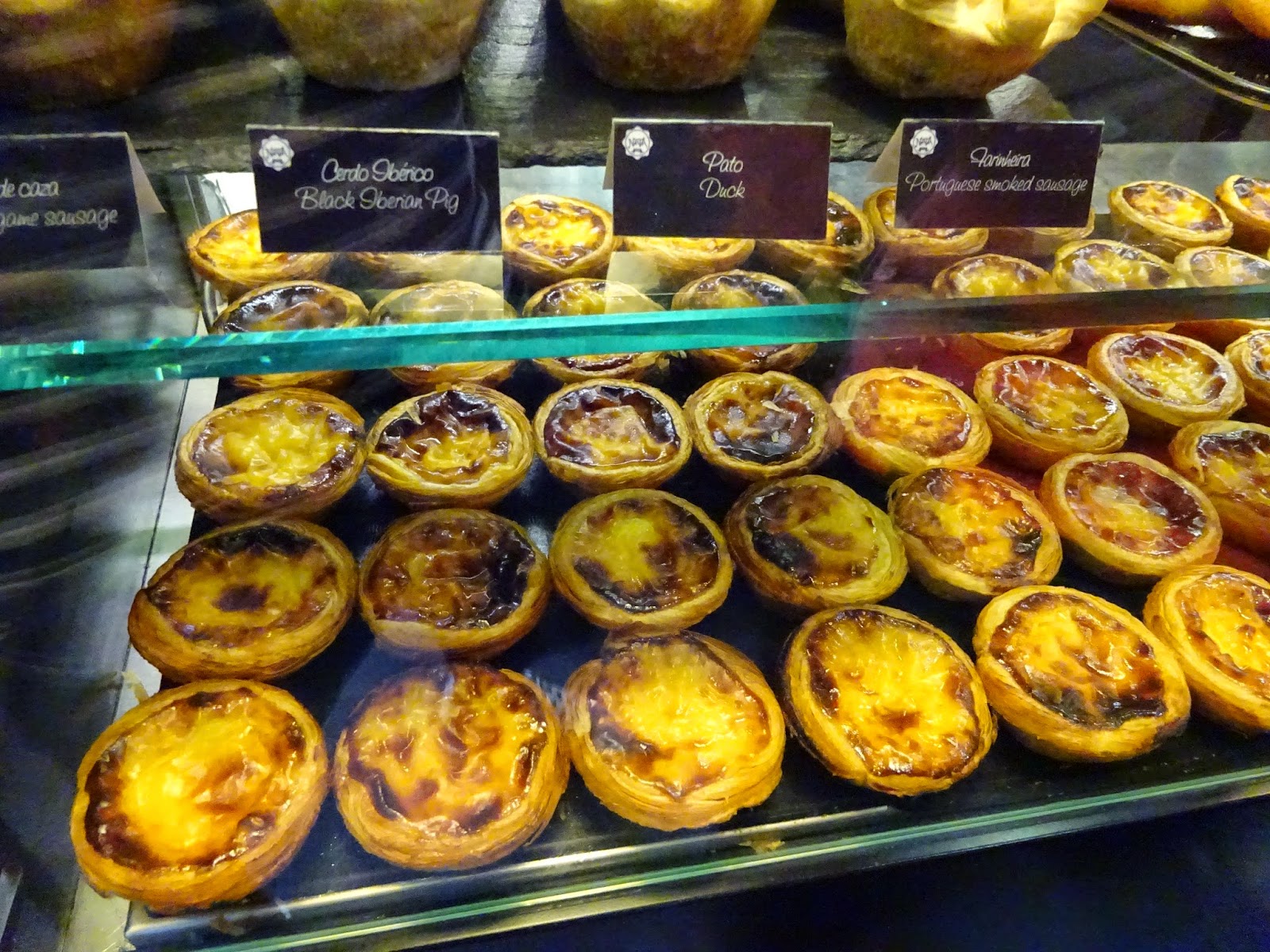 ESTAMOSTENDENCIADOS NATAS (Pasteles de Belem) en Madrid