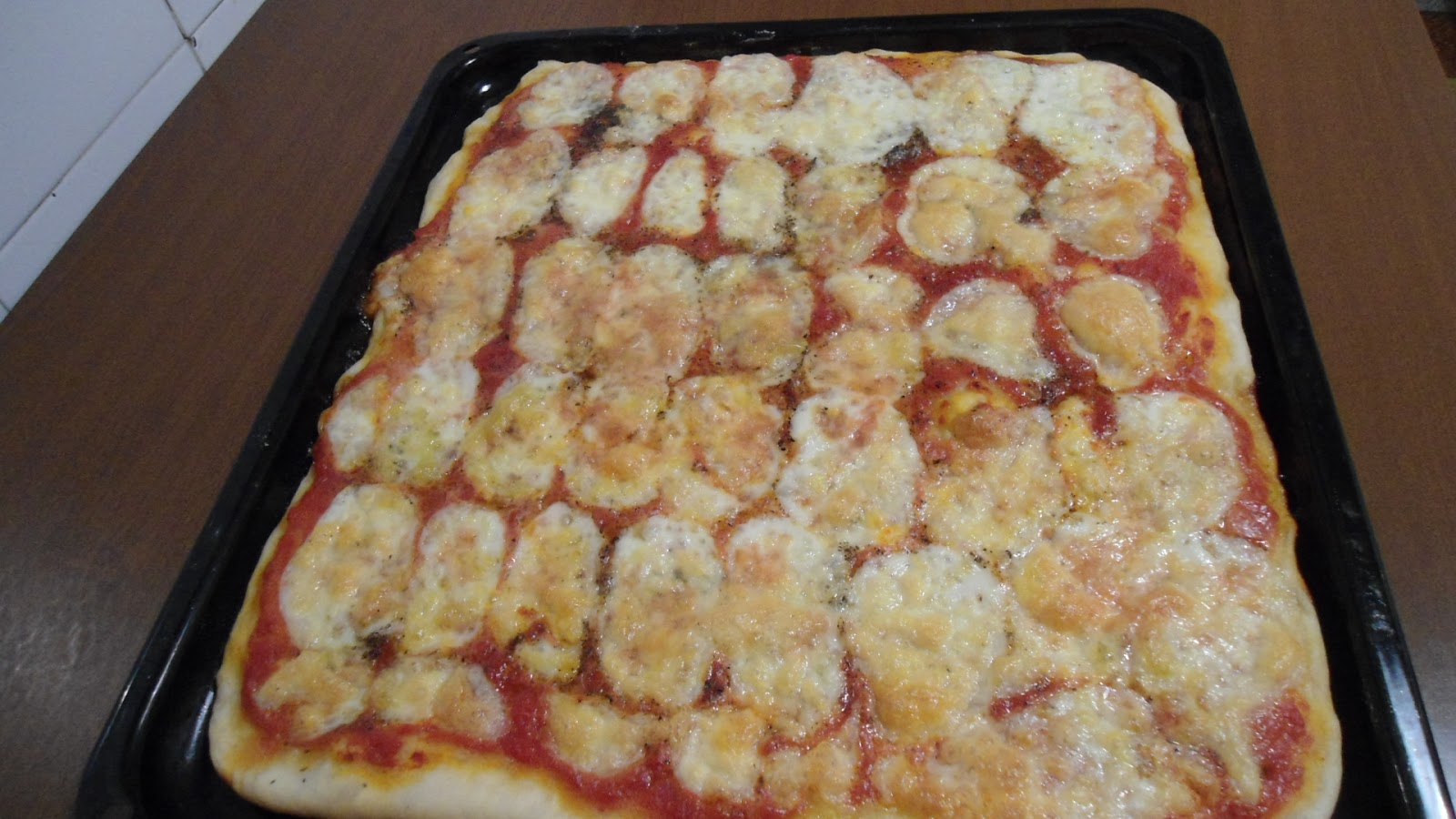 как запечь пиццу в духовке чтобы не подгорела и не прилипла фото 52