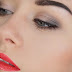 How To Make Up Eyeshadow - How to Apply Eyeshadow