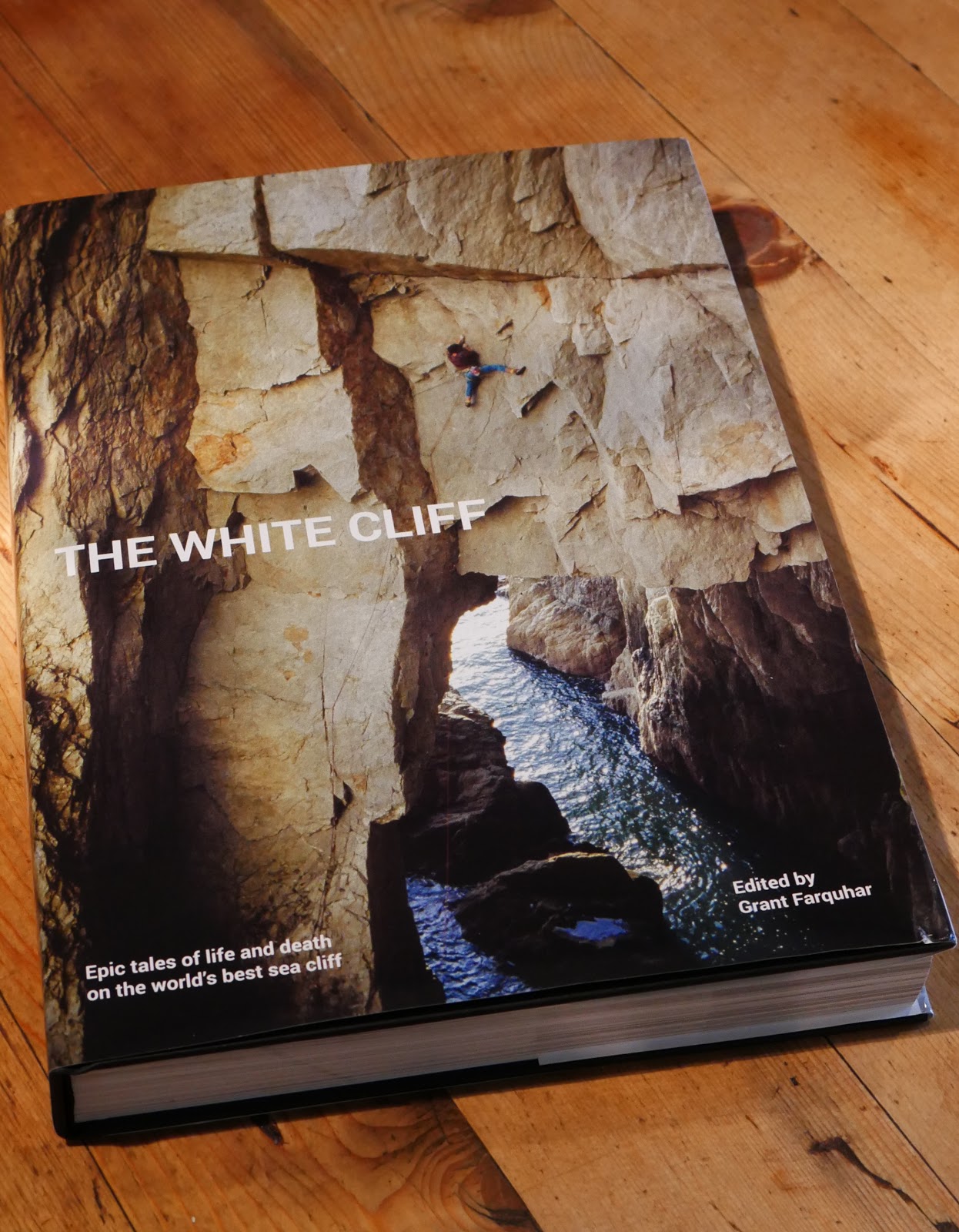 Footless Crow The White Cliff....Review