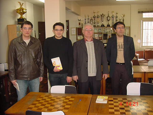 Nova opção do Chesstempo: Livros Dinâmicos!! (Beta) 