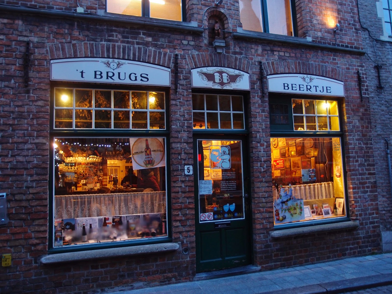 The VegHog: My favourite bars in Bruges