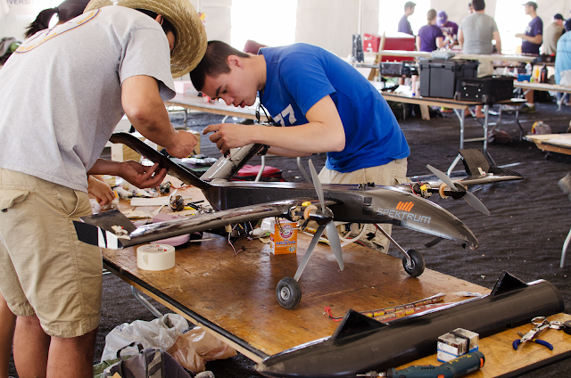 AIAA Student Design/Build/Fly Competition