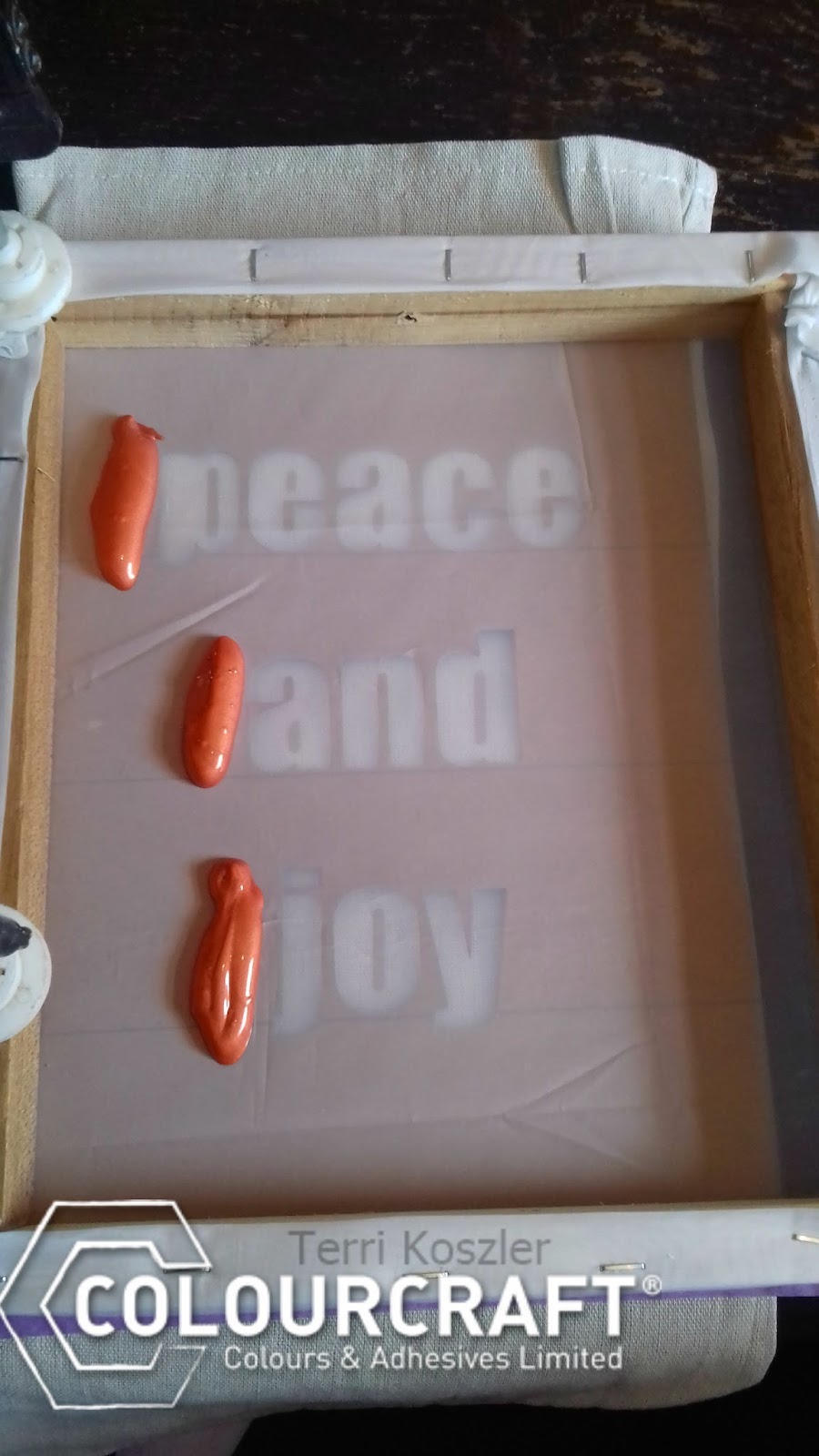 ColourCraft Screen Printing How to make your own screen and frame by Terri Koszler