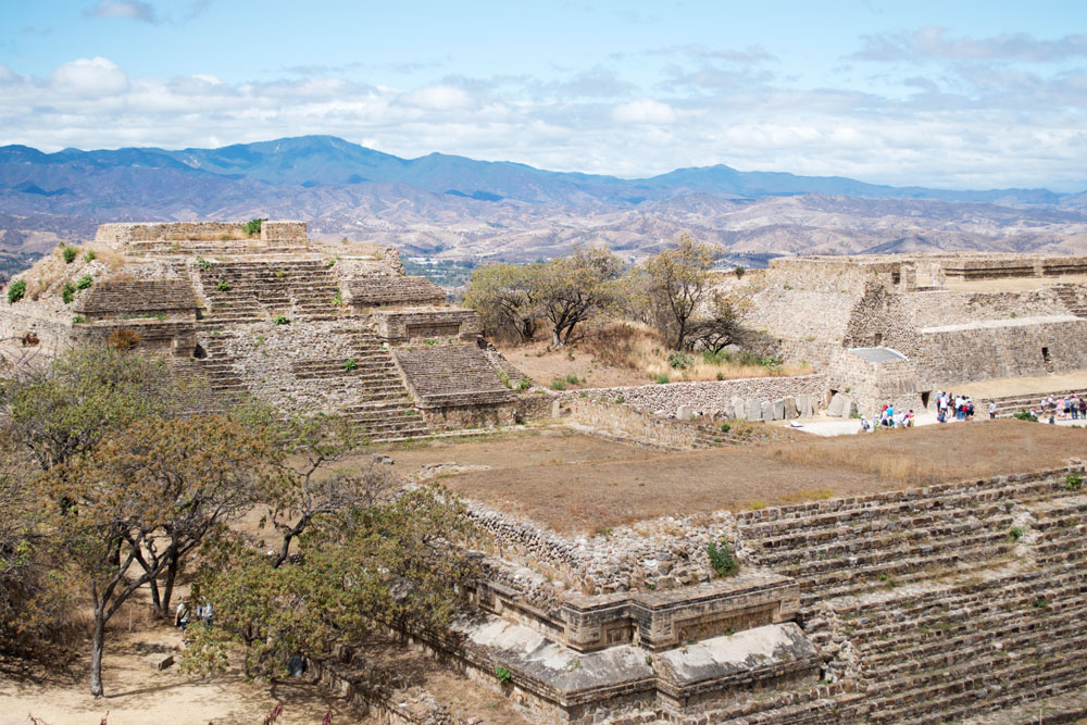 monte alban archaeological site