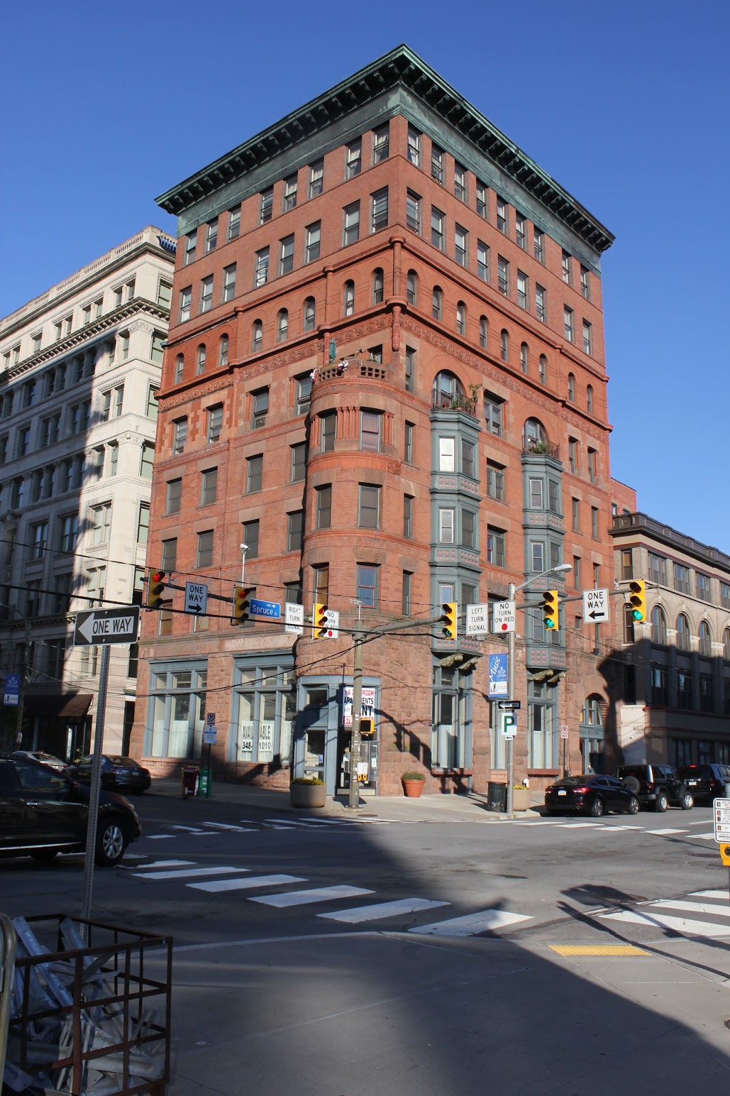 Andy's Angles Brooks