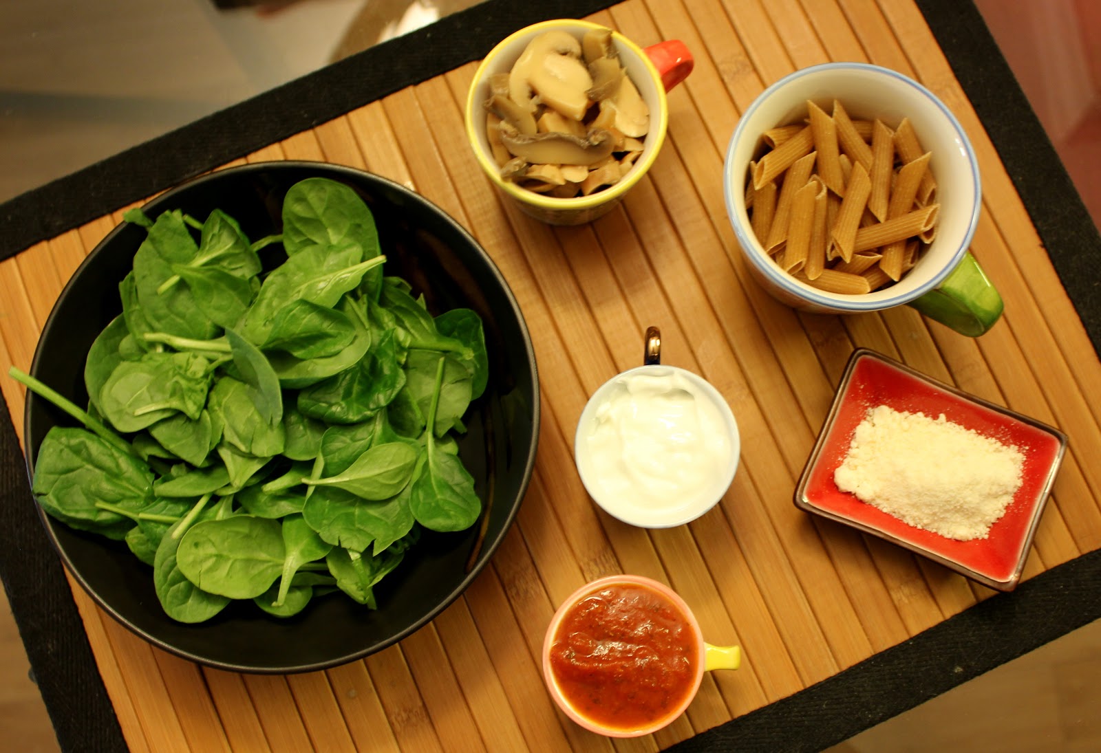 homevolution: Low Fat Creamy Mushroom Spinach Pasta