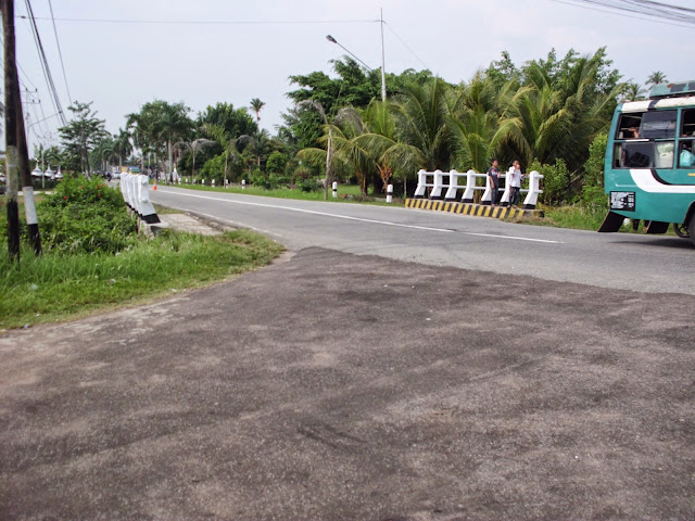 Ingin Berpergian? Hati-hatilah Ketika Melintasi Jalanan! Inilah 7 Jalan Yang Rawan Kecelakaan di Indonesia