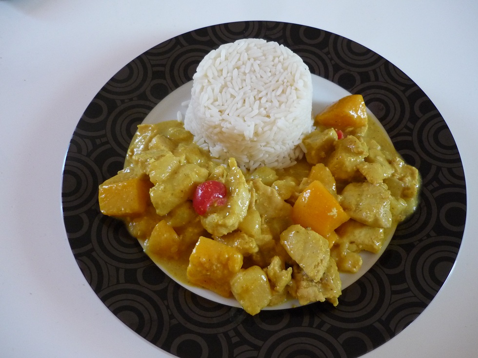 Tink: Hähnchen mit Früchte-Curry
