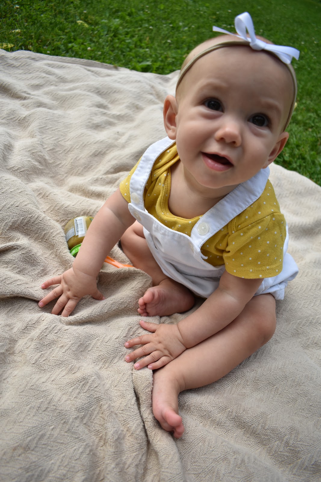 real-talk-feeding-my-second-baby-a-hopeful-hood