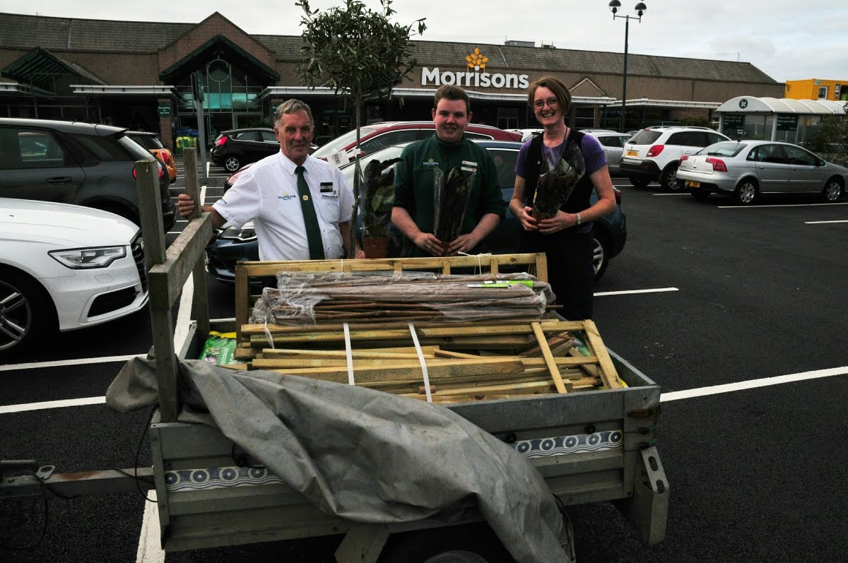 EAGer Bunch and Memorial Garden News Morrisons Peterhead give the