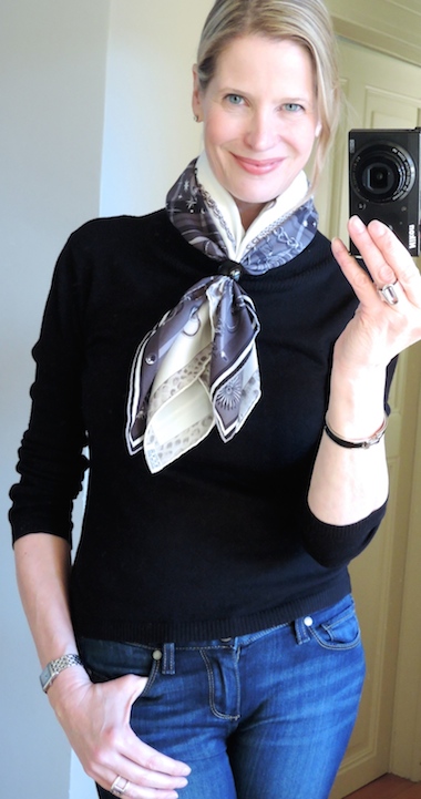 MaiTai's Picture Book: Capsule wardrobe #148 - double scarves, double fun