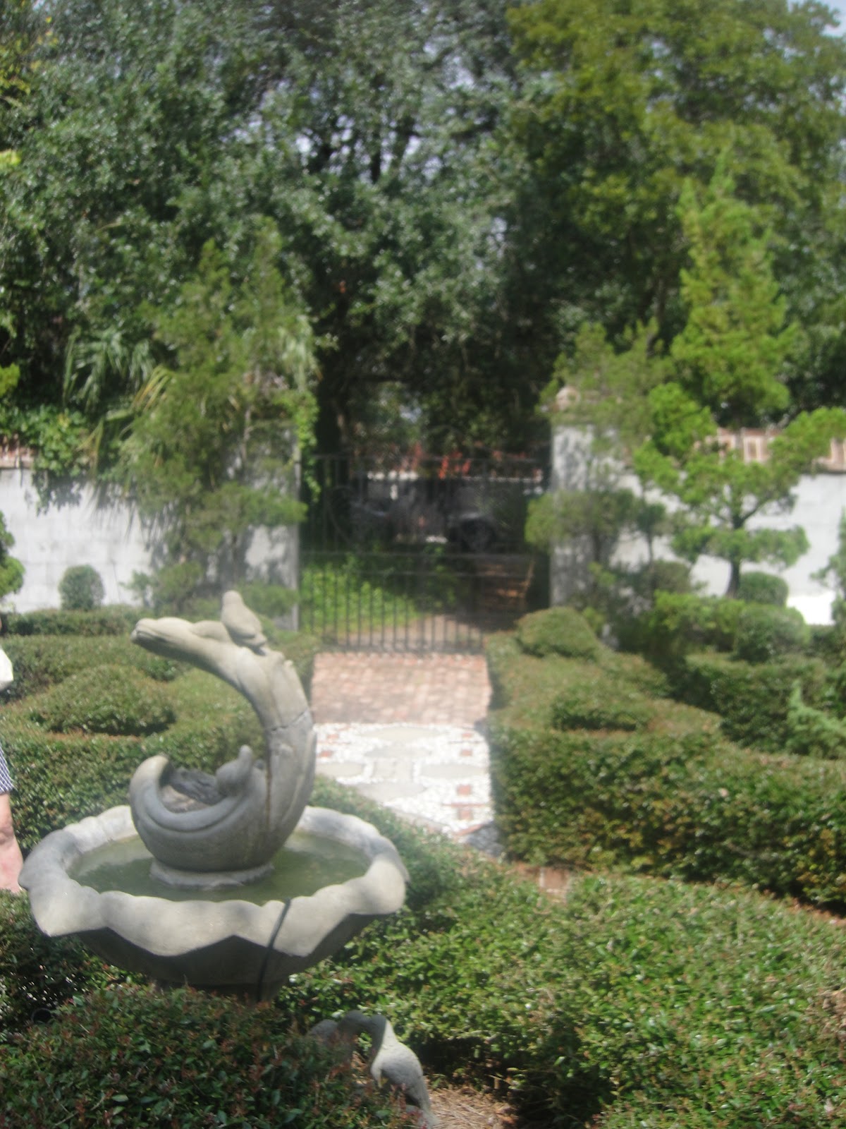 GardenEnvy I 'Heart' Philip Simmons Garden